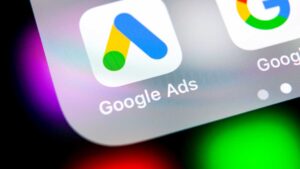 cell phone screen showing Pay Per Click Google
